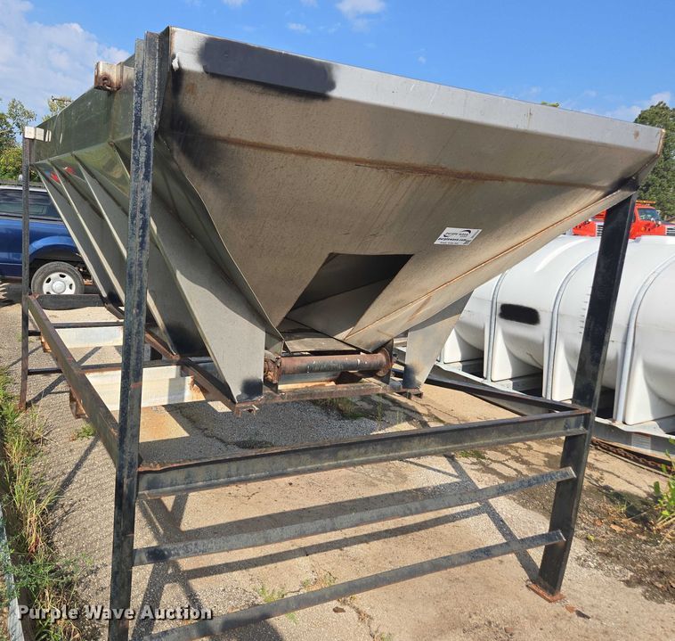 image for item DE2224 Stainless steel hopper