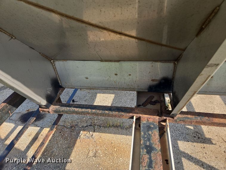 image for item DE2224 Stainless steel hopper