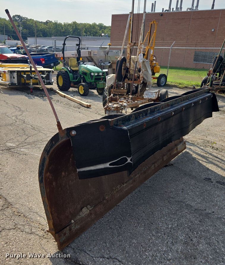 image for item DE2226 Flink snow plow