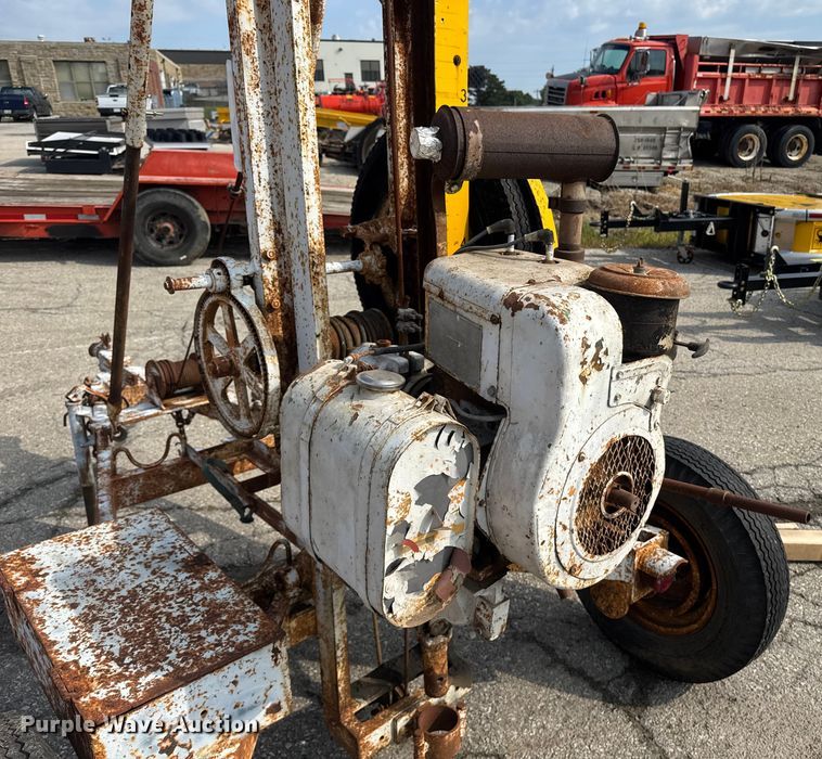 image for item DE2228 1957 Cardox-Hardsocg core drill