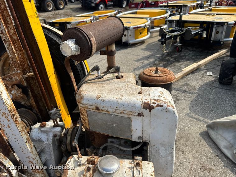 image for item DE2228 1957 Cardox-Hardsocg core drill