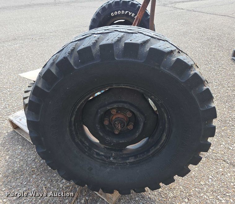 image for item DE2228 1957 Cardox-Hardsocg core drill