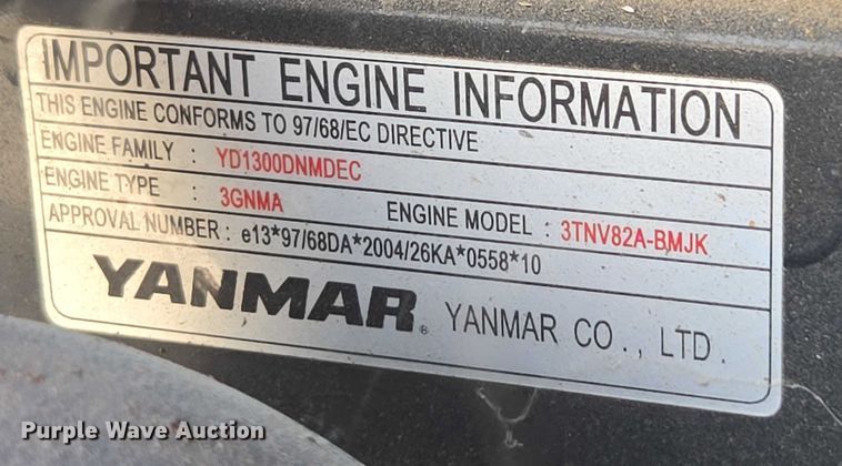 image for item DE2230 2008 John Deere 2520 MFWD tractor