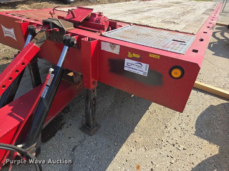 image for item DE2232 2004 Landoll 345 tilt deck equipment trailer