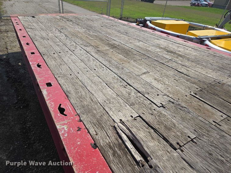 image for item DE2232 2004 Landoll 345 tilt deck equipment trailer