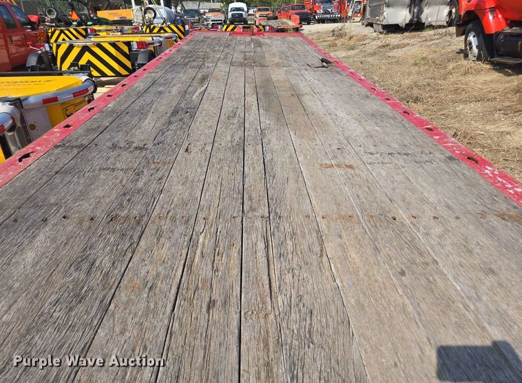 image for item DE2232 2004 Landoll 345 tilt deck equipment trailer