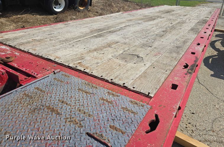 image for item DE2232 2004 Landoll 345 tilt deck equipment trailer