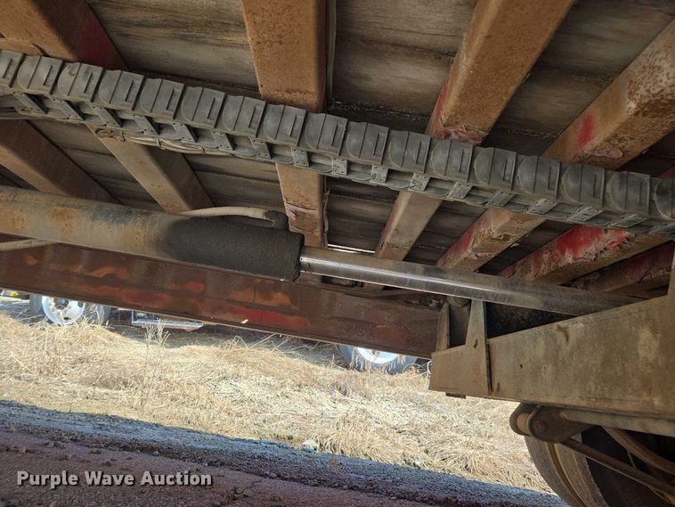 image for item DE2232 2004 Landoll 345 tilt deck equipment trailer