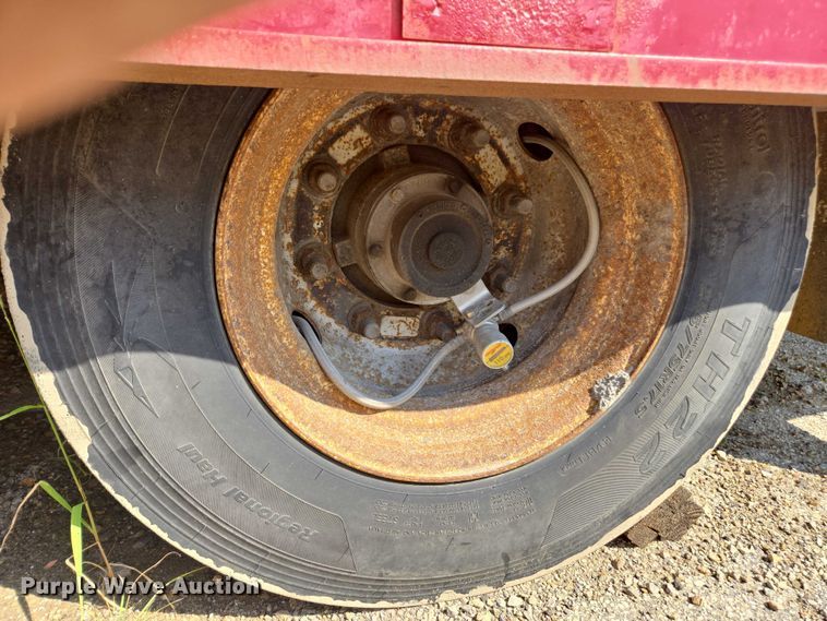 image for item DE2232 2004 Landoll 345 tilt deck equipment trailer