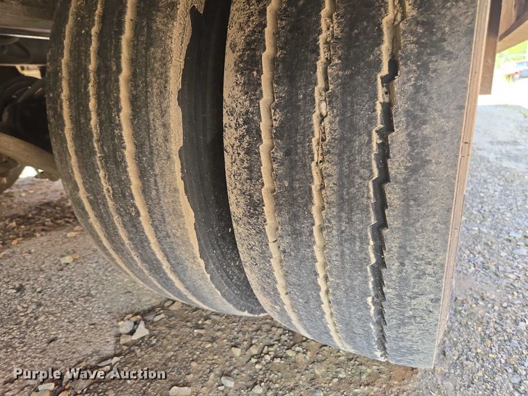 image for item DE2232 2004 Landoll 345 tilt deck equipment trailer