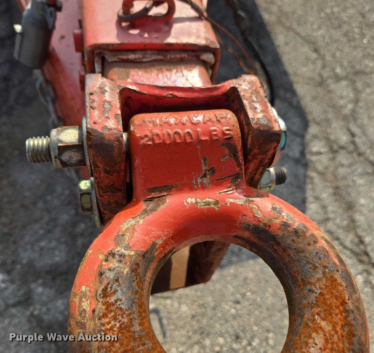 image for item DE2233 2002 Fannin tilt deck equipment trailer