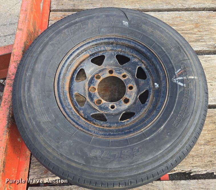 image for item DE2233 2002 Fannin tilt deck equipment trailer