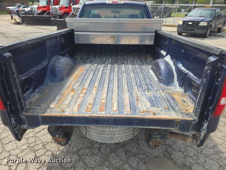 image for item DE2235 2008 Ford F150 pickup truck