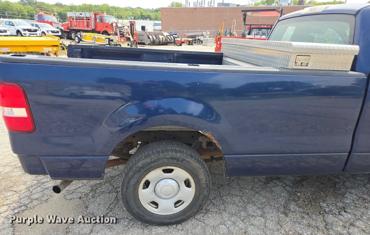 image for item DE2235 2008 Ford F150 pickup truck