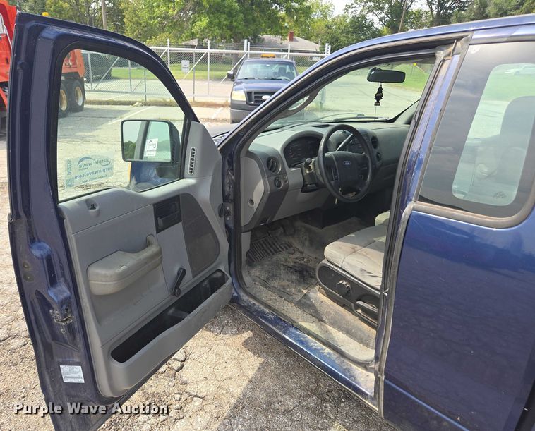 image for item DE2235 2008 Ford F150 pickup truck