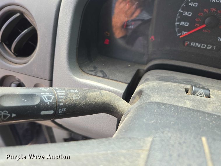 image for item DE2235 2008 Ford F150 pickup truck