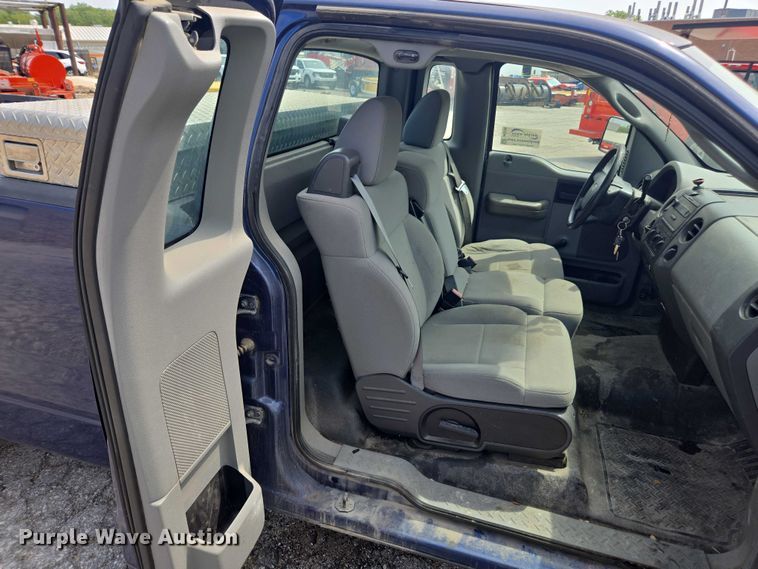 image for item DE2235 2008 Ford F150 pickup truck