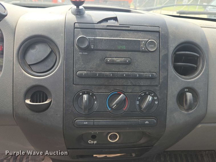 image for item DE2235 2008 Ford F150 pickup truck