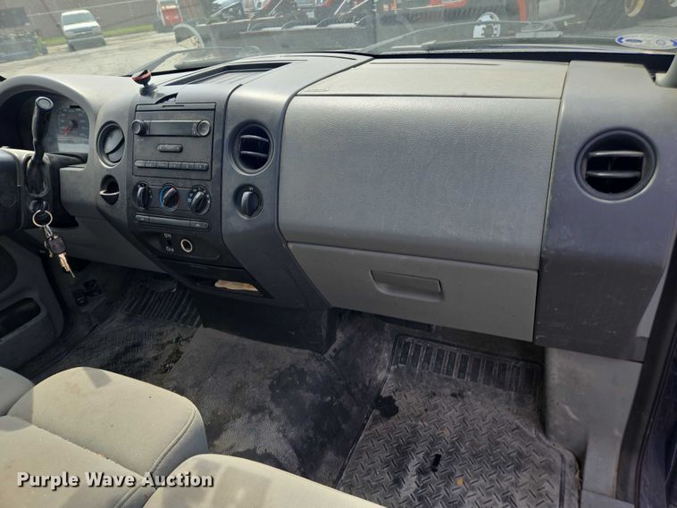 image for item DE2235 2008 Ford F150 pickup truck