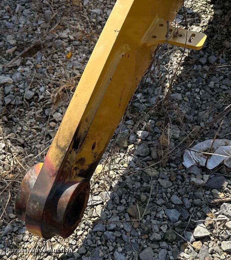 image for item DE2238 Caterpillar 918M wheel loader frame