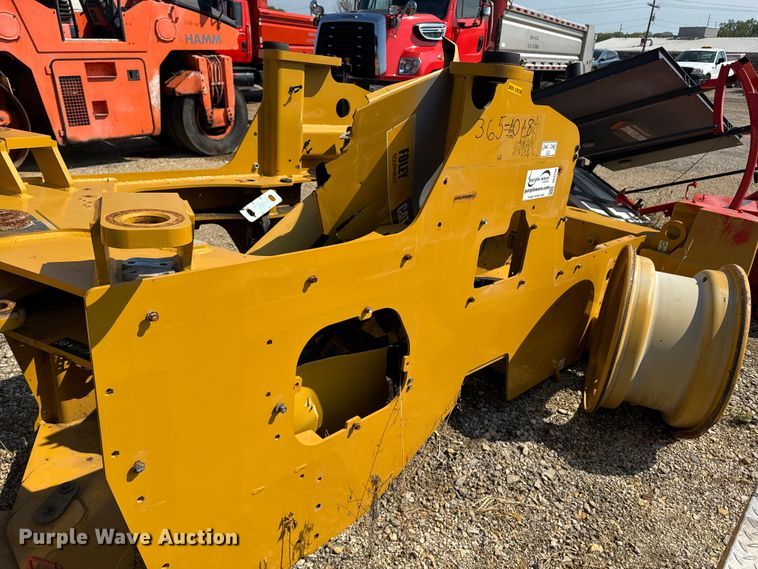 image for item DE2238 Caterpillar 918M wheel loader frame