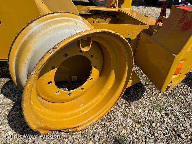 image for item DE2238 Caterpillar 918M wheel loader frame