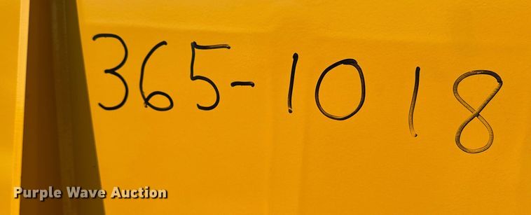 image for item DE2238 Caterpillar 918M wheel loader frame