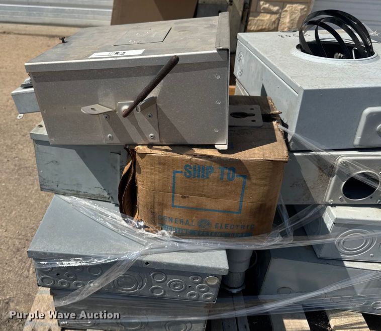 image for item DE2244 Electrical equipment