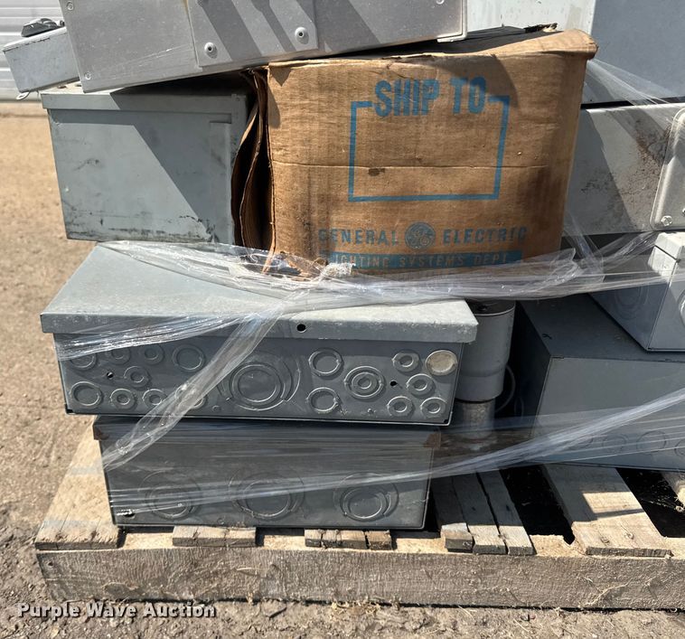 image for item DE2244 Electrical equipment