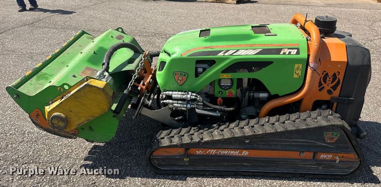 image for item DE2250 2019 MDB Green Climber LV300 remote controlled slope flail mower