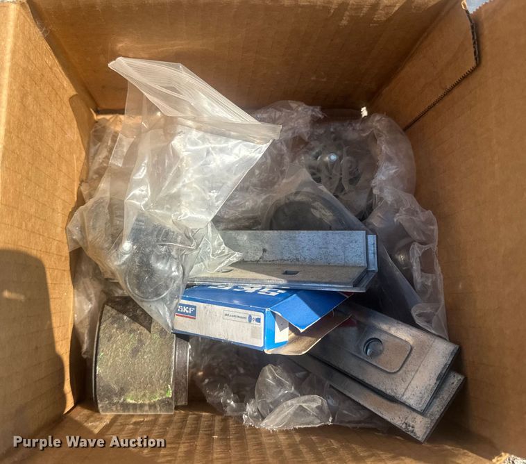 image for item DE2250 2019 MDB Green Climber LV300 remote controlled slope flail mower