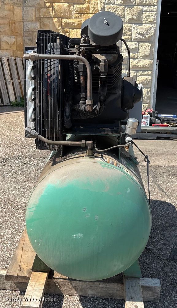 image for item DE2251 Speedaire WW-296 air compressor