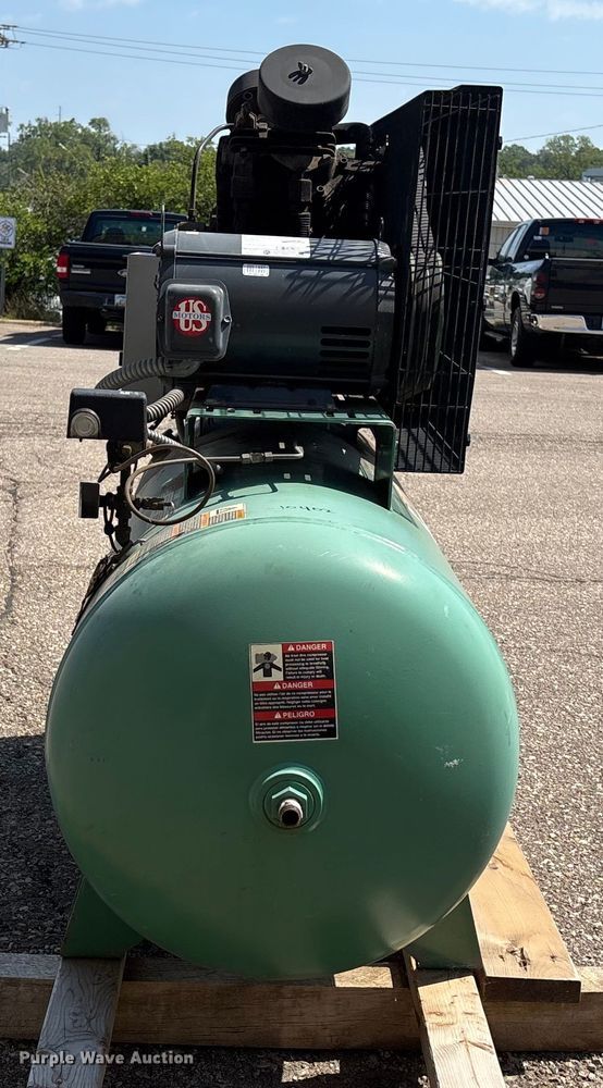 image for item DE2251 Speedaire WW-296 air compressor