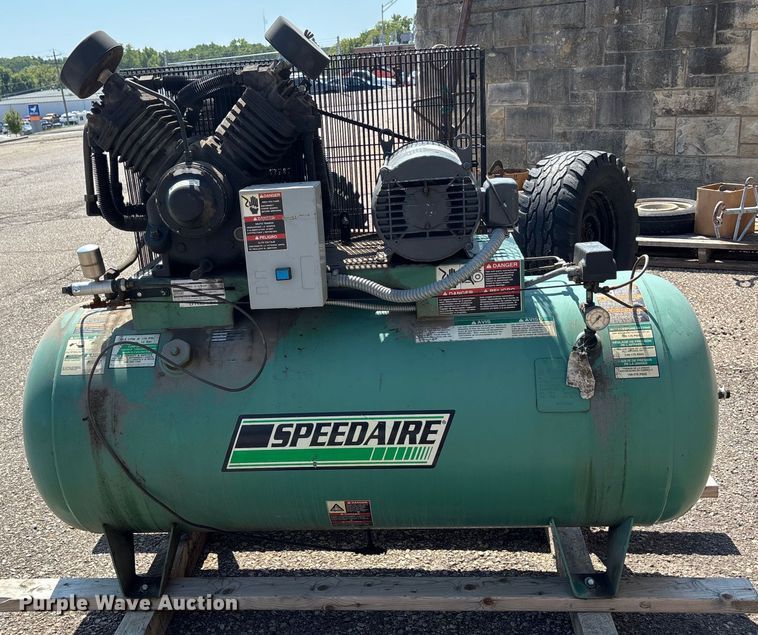 image for item DE2251 Speedaire WW-296 air compressor