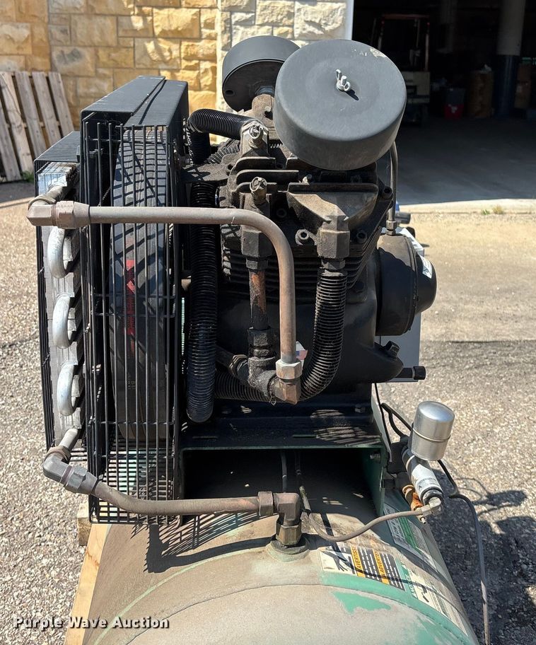 image for item DE2251 Speedaire WW-296 air compressor