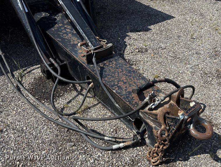 image for item DE2253 2009 Landoll tilt deck equipment trailer