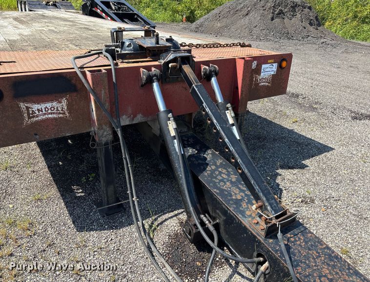 image for item DE2253 2009 Landoll tilt deck equipment trailer