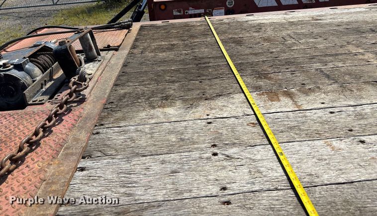 image for item DE2253 2009 Landoll tilt deck equipment trailer