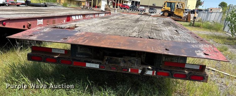 image for item DE2254 2009 Landoll tilt deck equipment trailer