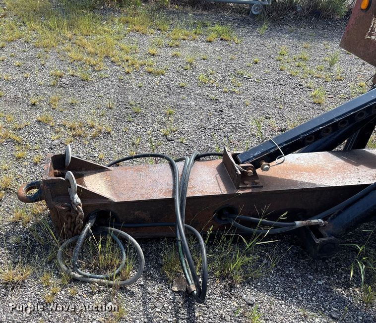 image for item DE2254 2009 Landoll tilt deck equipment trailer