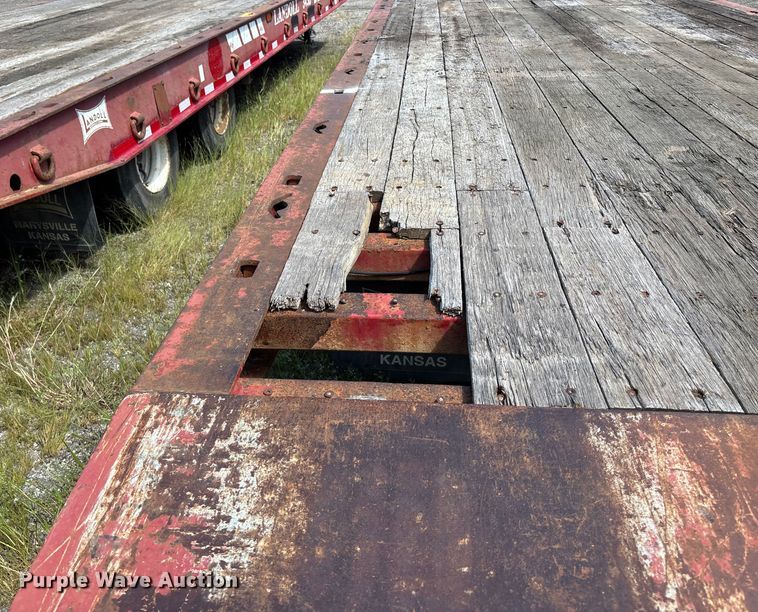 image for item DE2254 2009 Landoll tilt deck equipment trailer