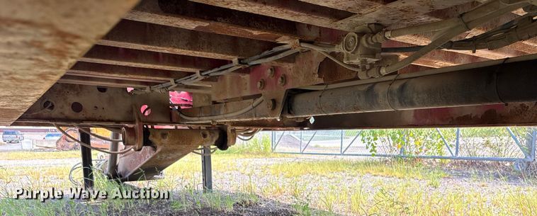 image for item DE2254 2009 Landoll tilt deck equipment trailer