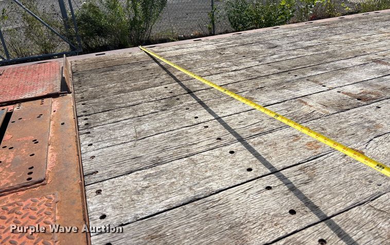 image for item DE2254 2009 Landoll tilt deck equipment trailer