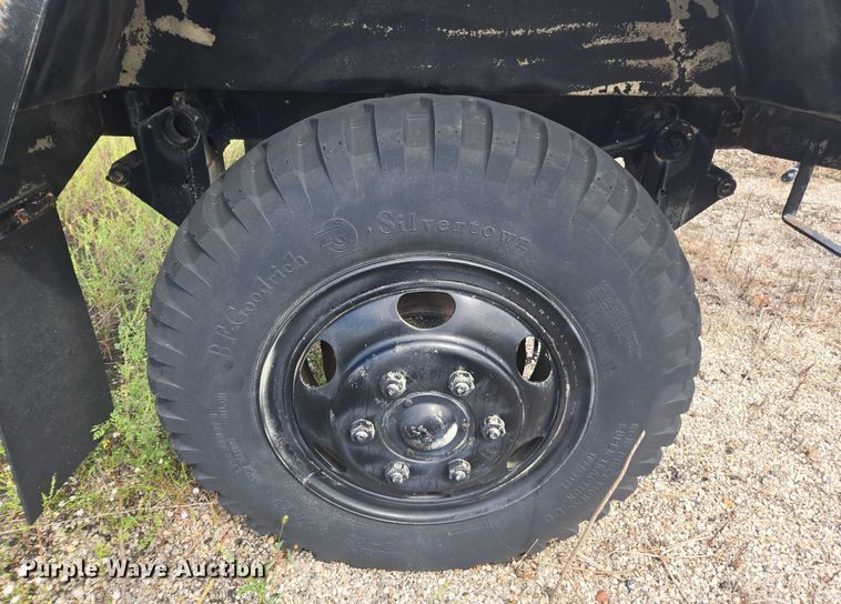 image for item DE2257 (4) trailers