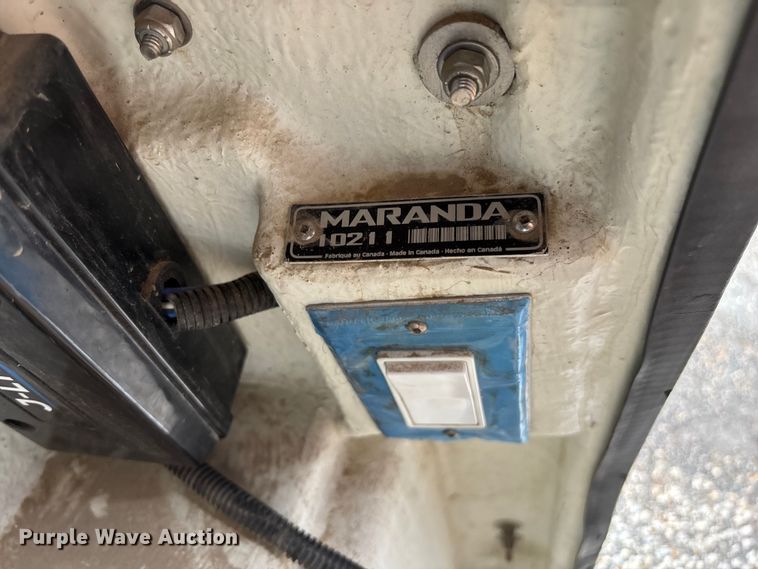 image for item DY6472 Maranda M-140 pickup truck topper