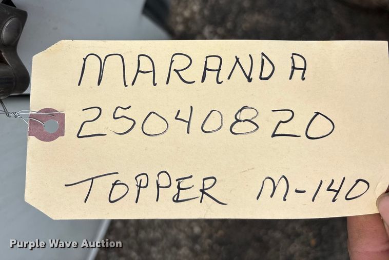 image for item DY6472 Maranda M-140 pickup truck topper