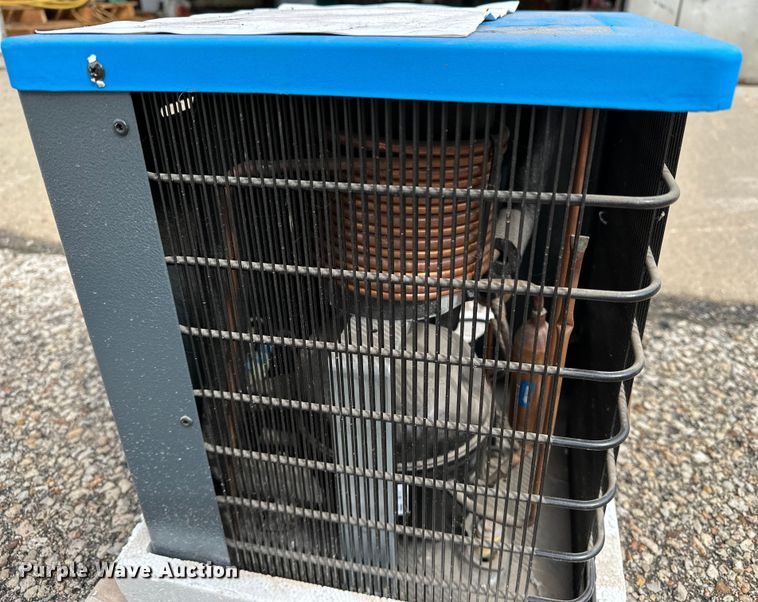 image for item DY6474 SPX Hankinson HPR5-10-115 compressed air dryer