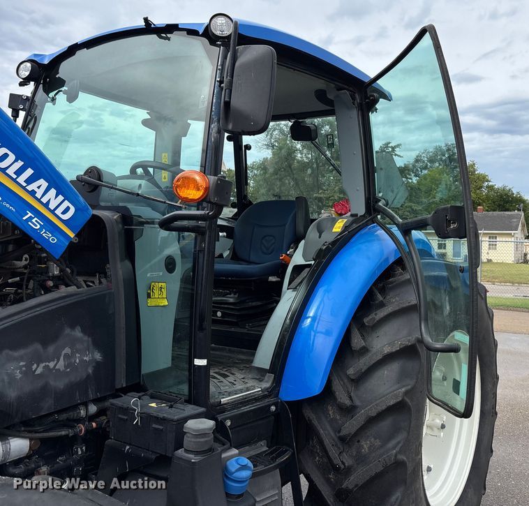image for item DY6487 2019 New Holland T5.120 MFWD tractor