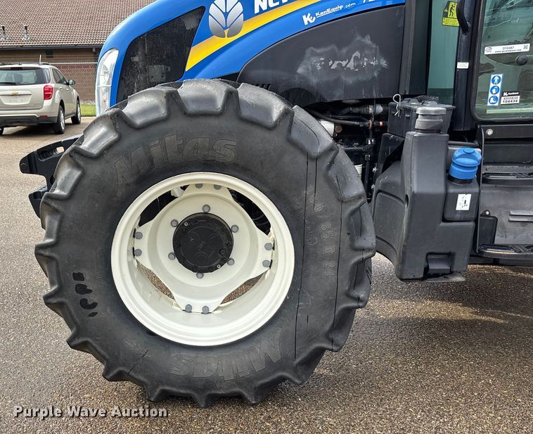 image for item DY6487 2019 New Holland T5.120 MFWD tractor