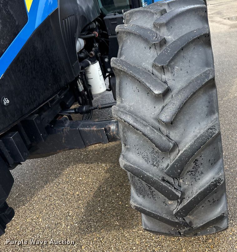 image for item DY6487 2019 New Holland T5.120 MFWD tractor